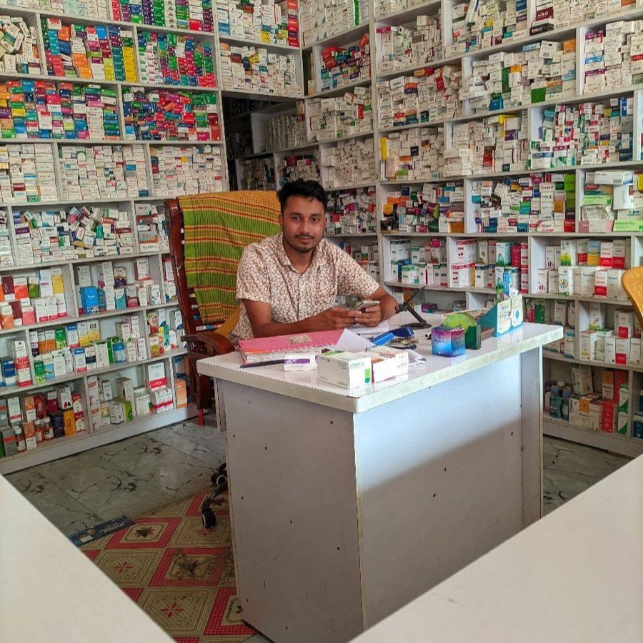 ফারুক মেডিসিন কর্নার — কাওনিয়া, রংপুর